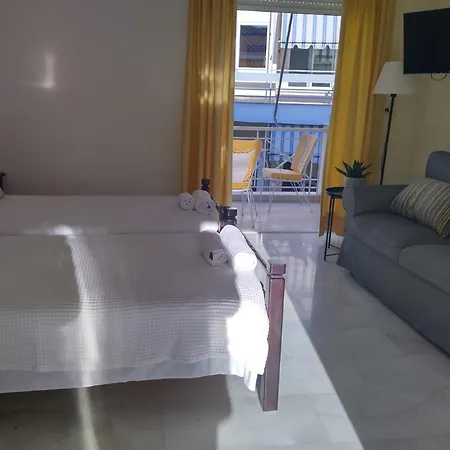 Tranquilo Apartment Kamena Vourla Exterior photo